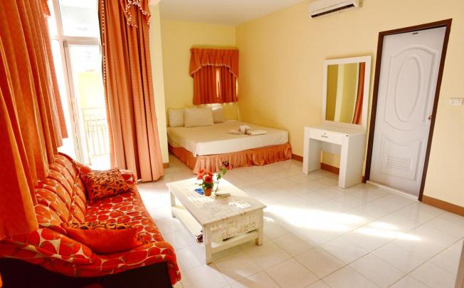 Фото отеля Loveli Boutique Guesthouse