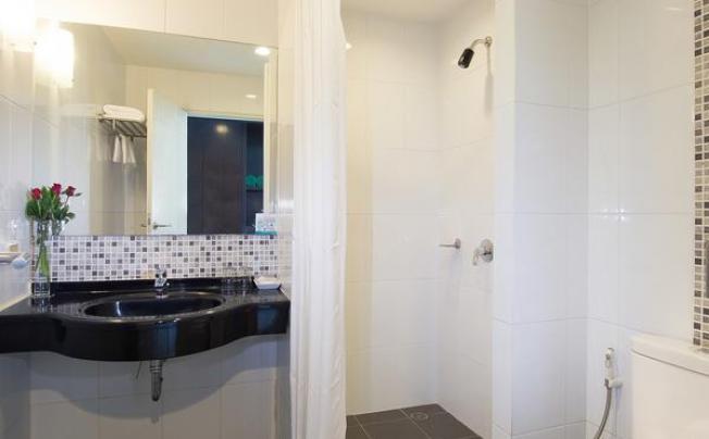 Фото отеля Simplitel Hotel Karon Phuket