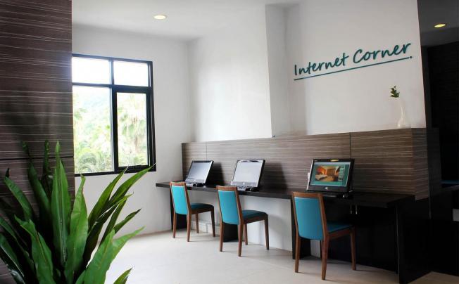 Фото отеля Simplitel Hotel Karon Phuket