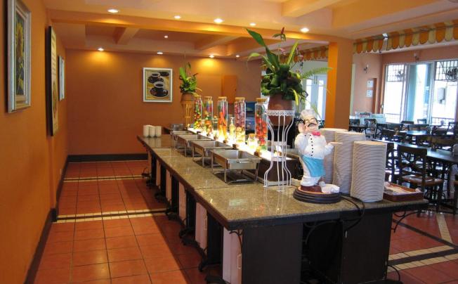 Фото отеля Brookside valley resort