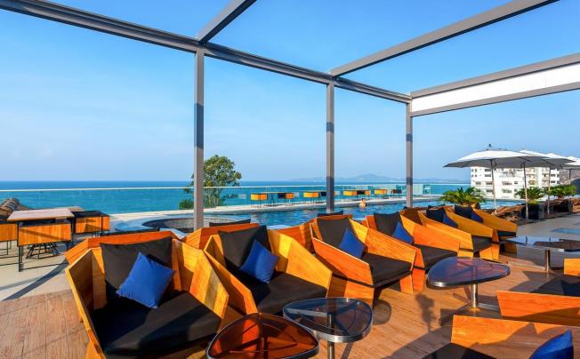 Фото отеля Centara Grand Phratamnak Resort Pattaya