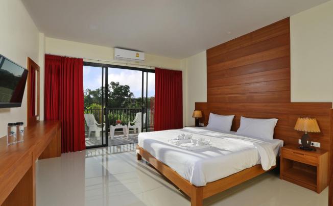 Фото отеля Gamers Paradise Hotel