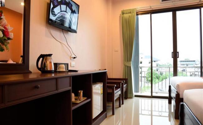 Фото отеля Krabi Phetpailin Hotel