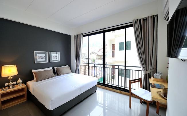 Фото отеля Arch Club hotel