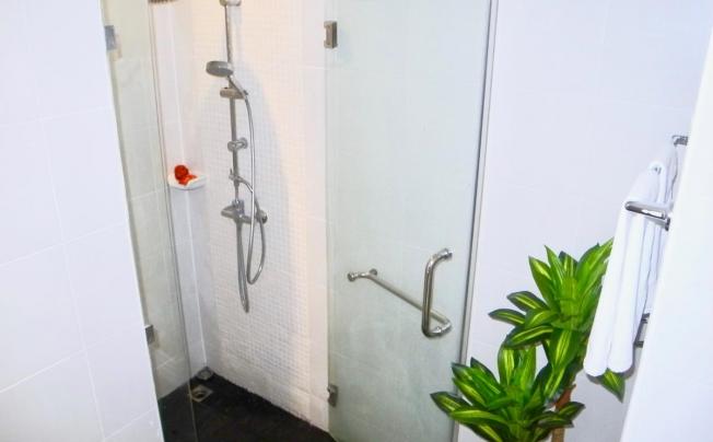 Фото отеля Patong Bayshore hotel