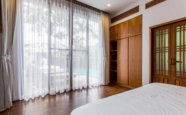 Фото отеля Baan Bua Nai Harn Luxury Villa
