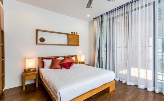 Фото отеля Baan Bua Nai Harn Luxury Villa