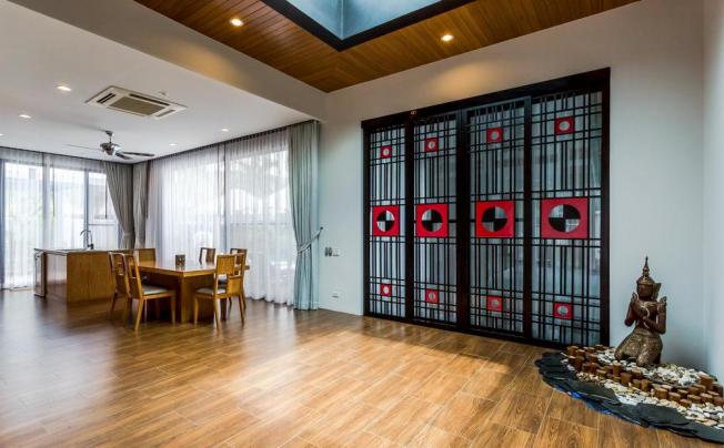 Фото отеля Baan Bua Nai Harn Luxury Villa