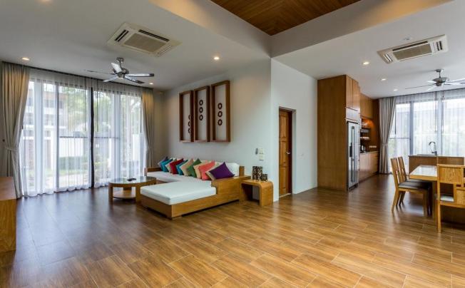 Фото отеля Baan Bua Nai Harn Luxury Villa