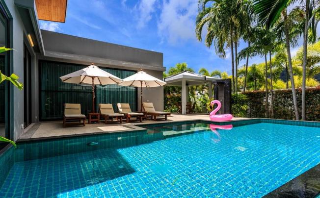 Фото отеля Baan Bua Nai Harn Luxury Villa