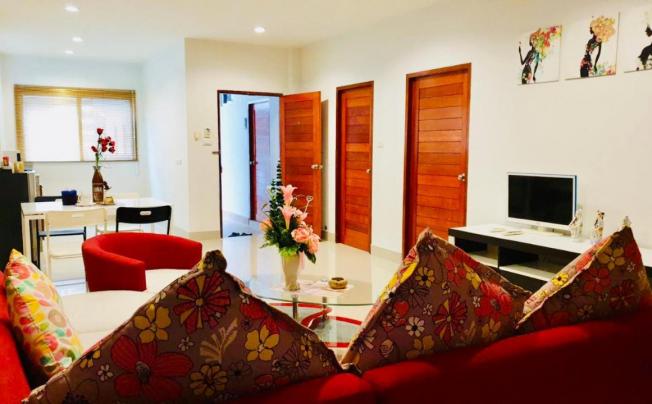 Фото отеля Siray House