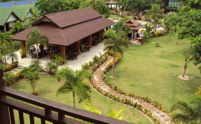 Фото отеля Phi Phi Andaman Legacy Resort