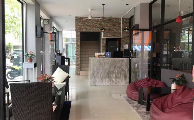 Фото отеля Holiday Home Patong