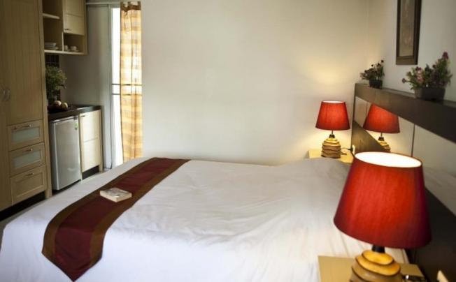 Фото отеля Borarn House Hotel