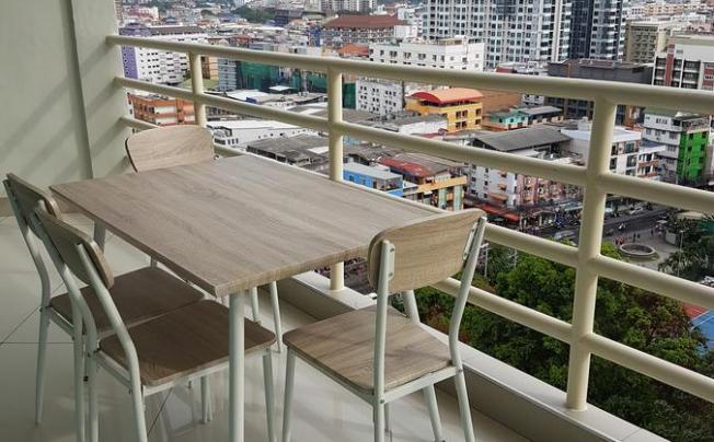 Фото отеля VTSIX CONDO SERVICE AT VIEW TALAY 6 CONDO