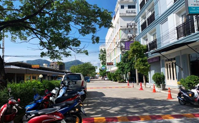 Фото отеля Malin Patong Hotel