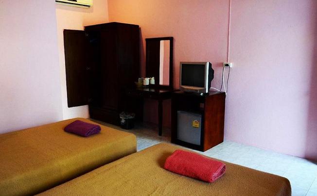 Фото отеля Phi Phi Don Chukit Resort