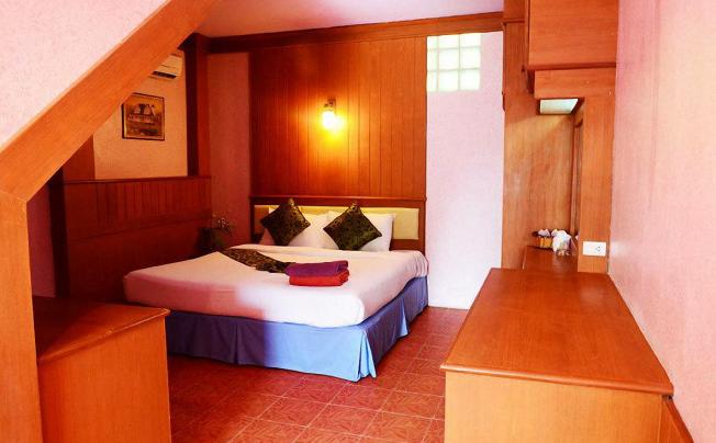 Фото отеля Phi Phi Don Chukit Resort