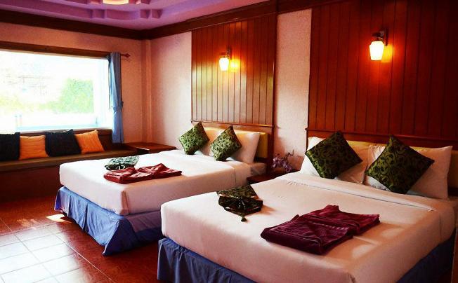 Фото отеля Phi Phi Don Chukit Resort