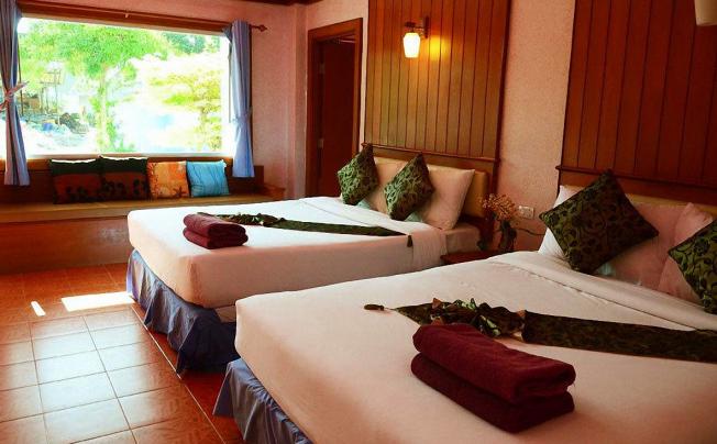 Фото отеля Phi Phi Don Chukit Resort