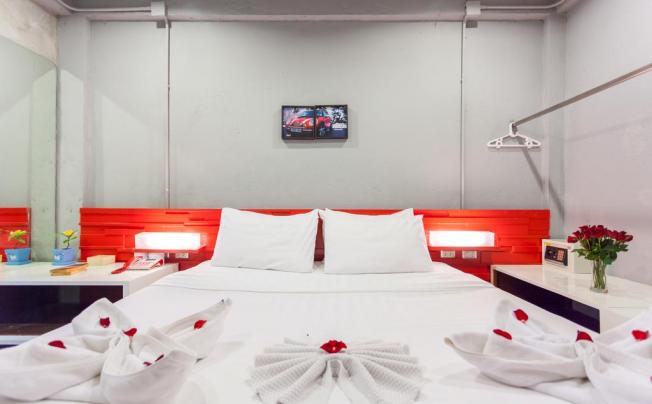 Фото отеля Oddy Hip hotel