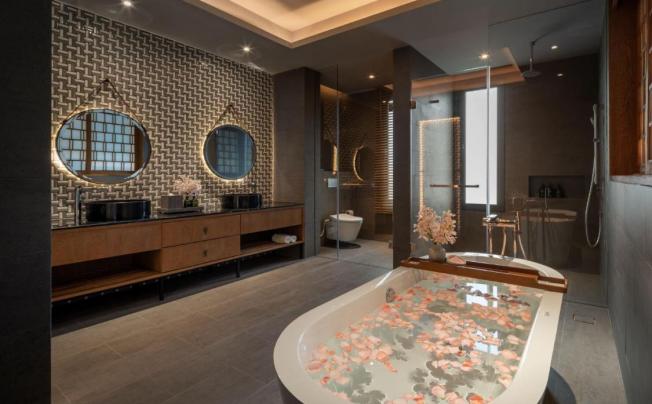 Фото отеля Noku Phuket