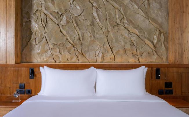 Фото отеля Sinae Phuket Luxury Hotel