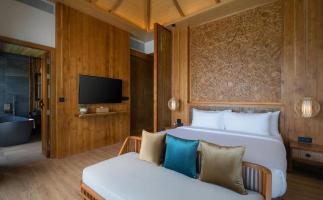 Фото отеля Sinae Phuket Luxury Hotel