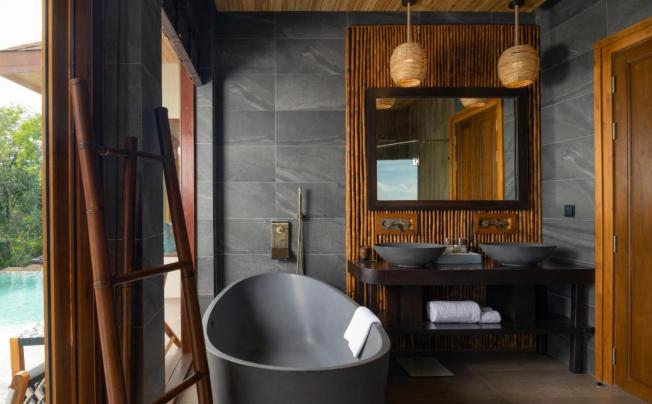 Фото отеля Sinae Phuket Luxury Hotel
