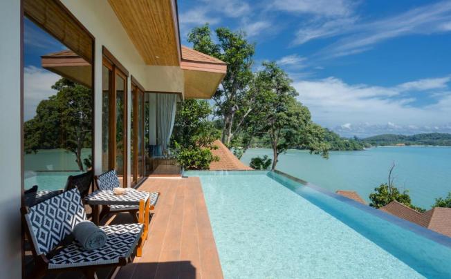 Фото отеля Sinae Phuket Luxury Hotel