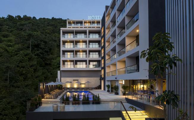 Фото отеля Ikon Phuket Hotel (ex. Warika Place)