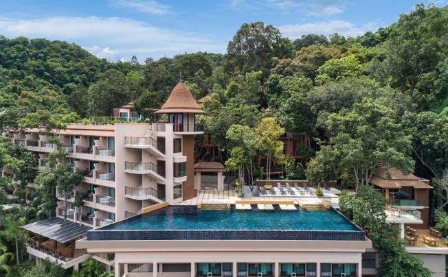 Фото отеля Avani Aonang Cliff Krabi Resort