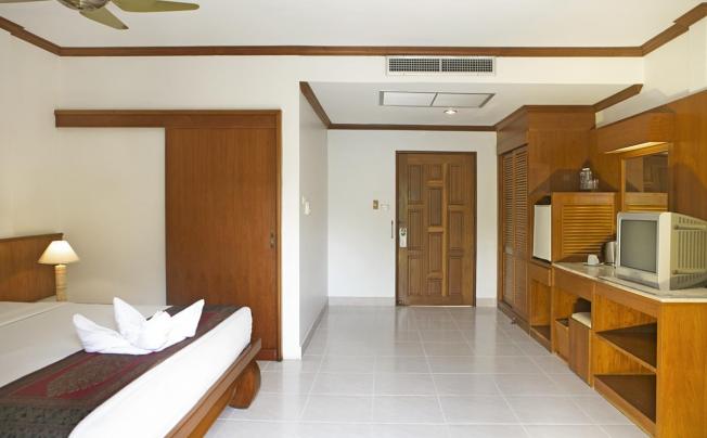 Фото отеля Patong Palace Hotel 
