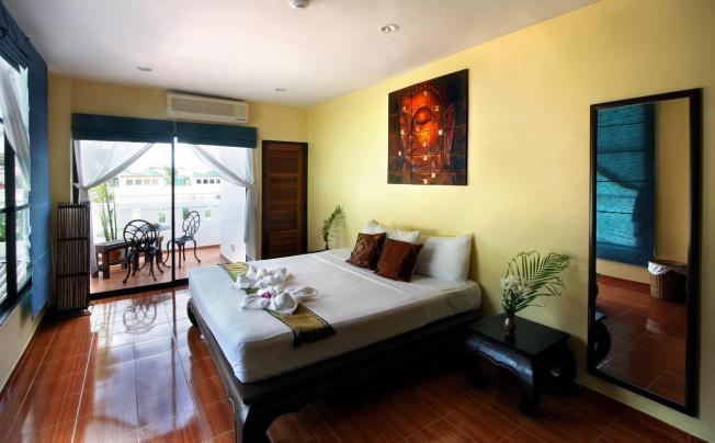 Фото отеля Baan Suay Karon Hotel