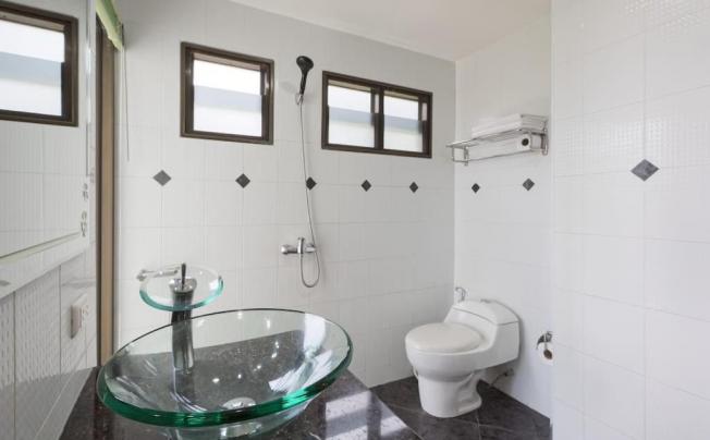 Фото отеля Mountain Seaview Luxury Apartments