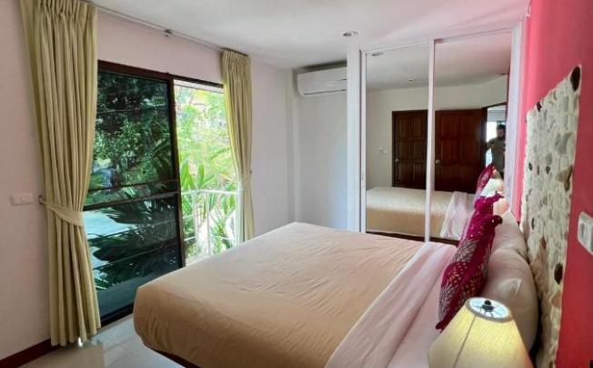 Фото отеля Mountain Seaview Luxury Apartments