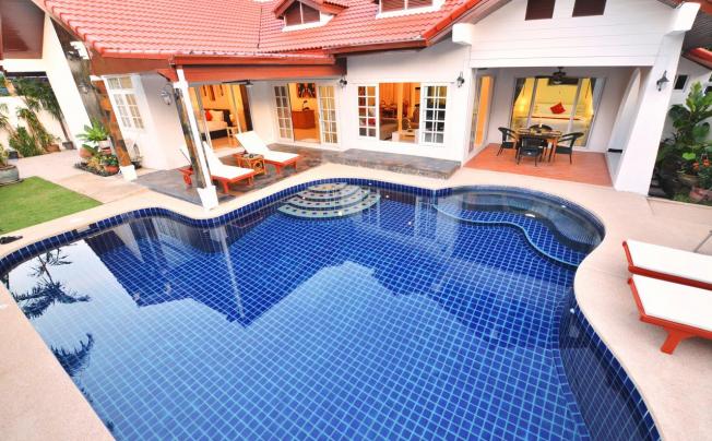 Фото отеля JASMINA POOL VILLA