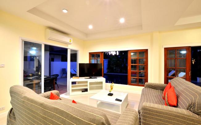 Фото отеля JASMINA POOL VILLA