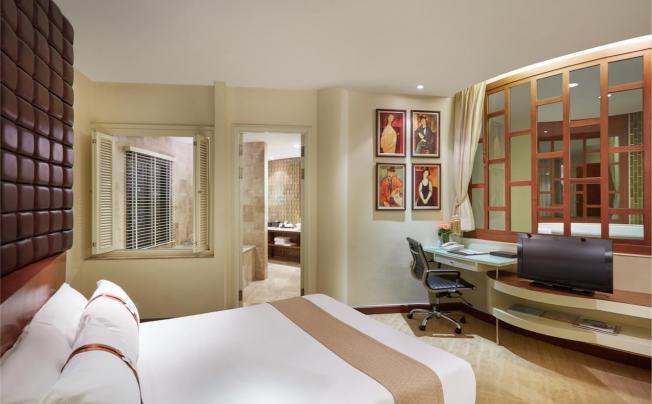 Фото отеля The Davis Bangkok 