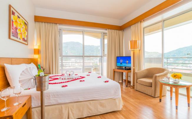 Фото отеля The Royal Paradise Hotel & Spa