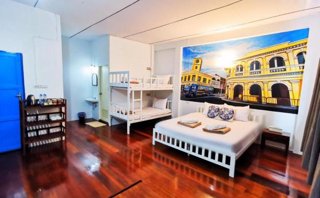 Фото отеля Phuket Old Town Hostel