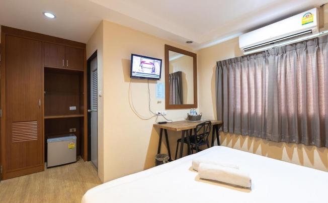 Фото отеля Sleep at Phuket