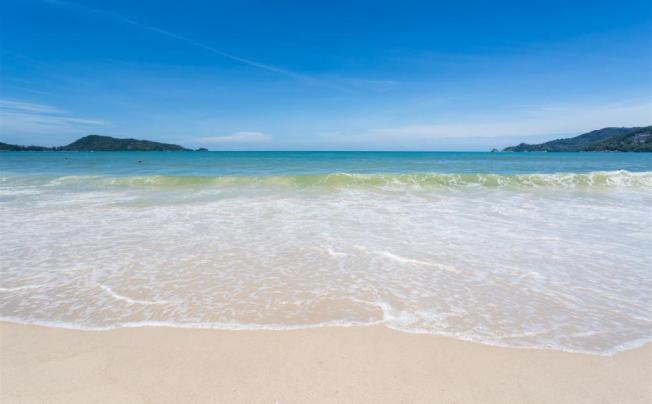 Фото отеля Patong City hotel