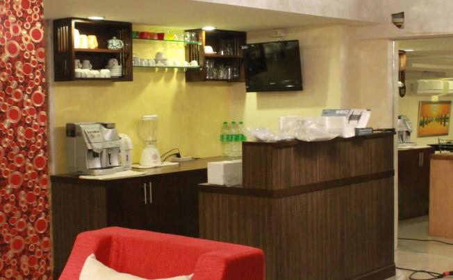 Фото отеля Patong City hotel