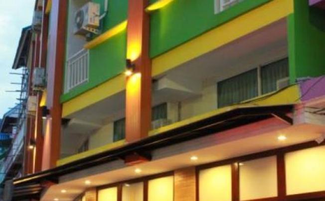 Фото отеля Patong City hotel