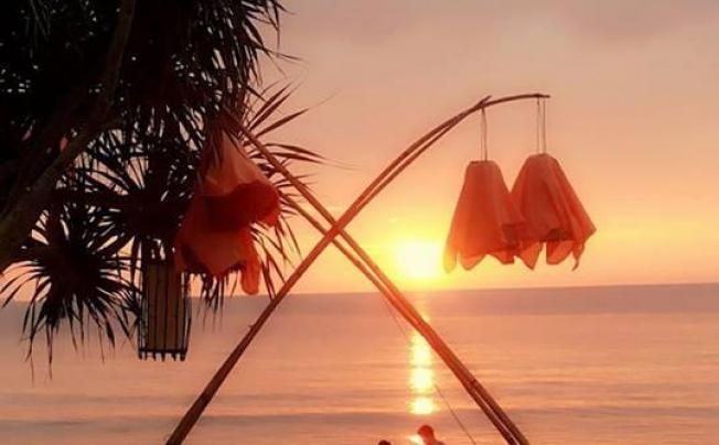 Фото отеля LANTA SEAFRONT RESORT