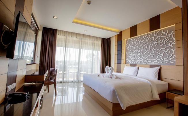 Фото отеля Aqua Resort Phuket