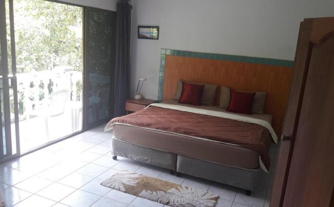 Фото отеля BAAN SUAN VILLA RESORT