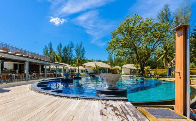 Фото отеля Mai Khao Lak Beach Resort & Spa