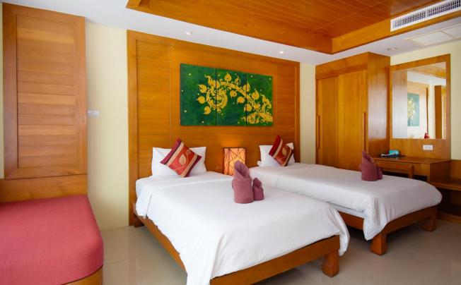 Фото отеля Honey Resort Kata